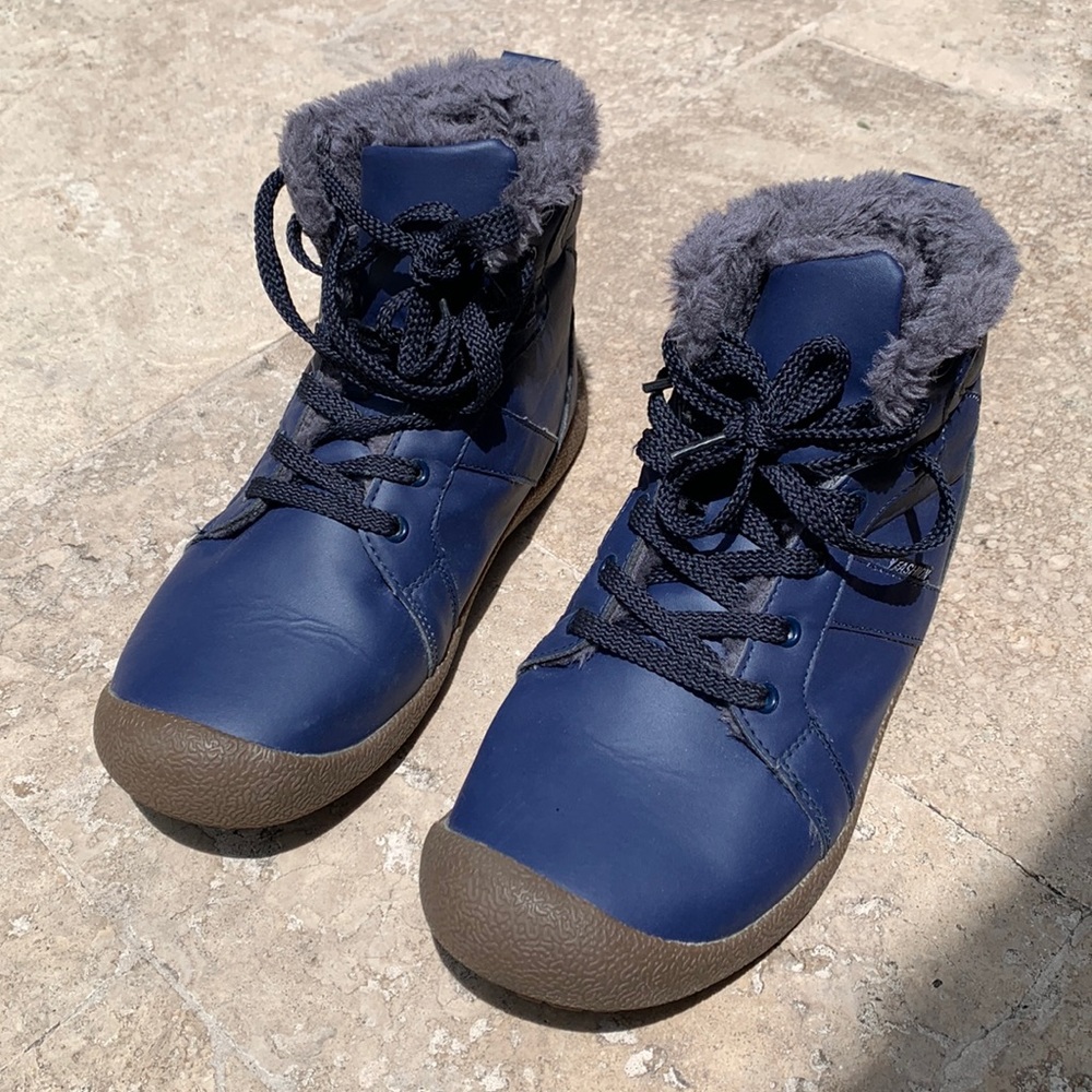 Women snow boots